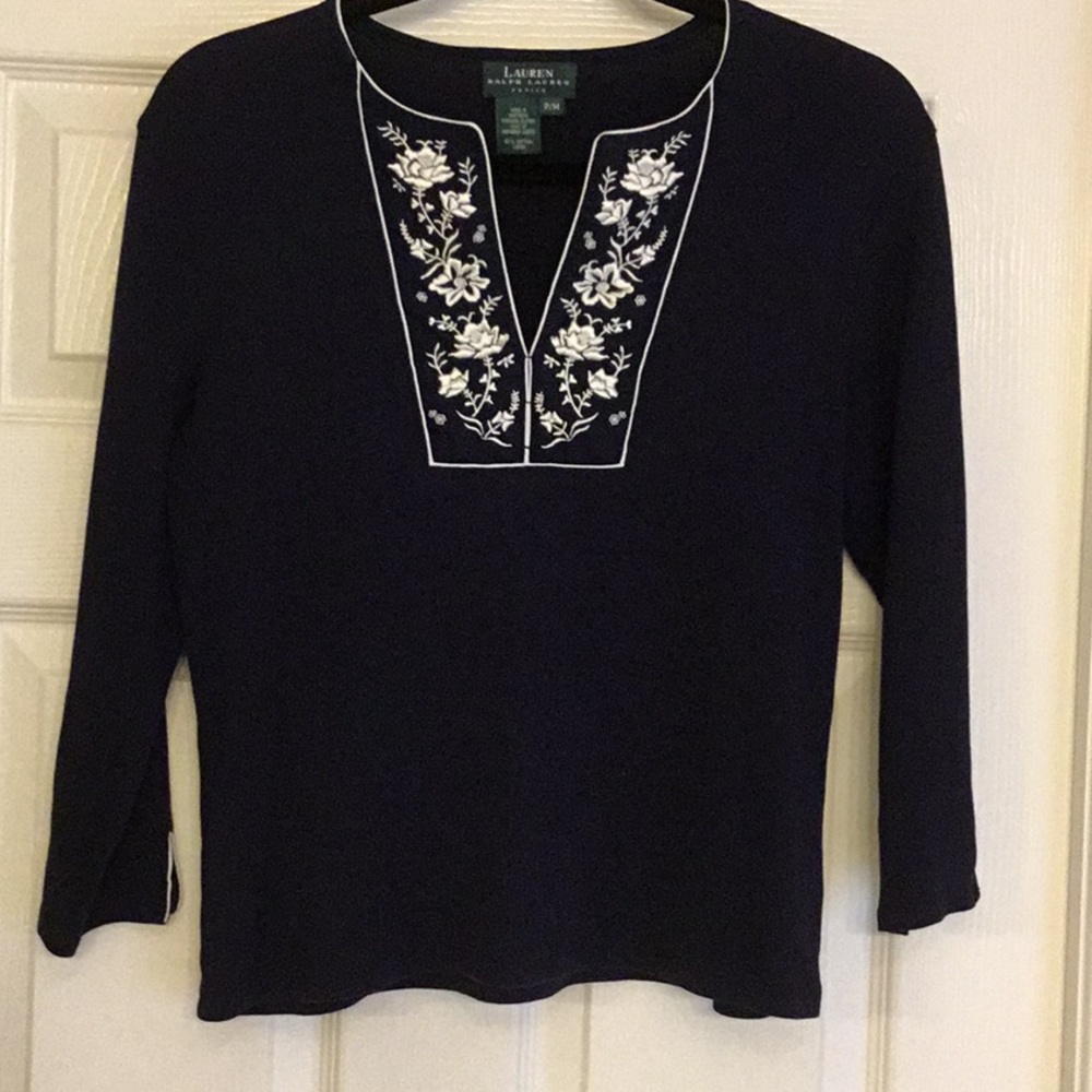Ralph Lauren Navy Boho Top w/ White Embroidery & Bracelet Length Sleeves